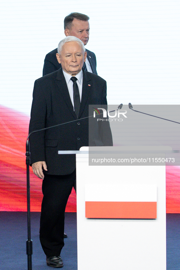 Jaroslaw Kaczynski, the leader of the right-wing Law and Justice (PiS) party and Mariusz Blaszczak during a press conference in Warsaw, Pola...