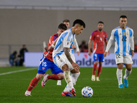 Lisandro Martinez of Argentina is in action during the FIFA World Cup 2026 Qualifier match between Argentina and Chile at Estadio Mas Monume...