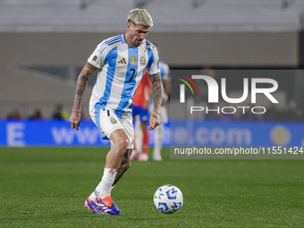 Rodrigo de Paul of Argentina is in action during the FIFA World Cup 2026 Qualifier match between Argentina and Chile at Estadio Mas Monument...