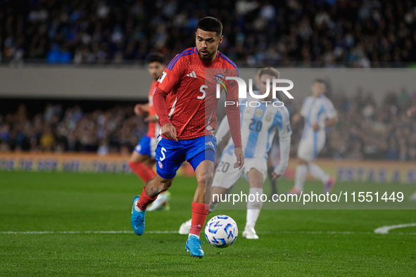 Paulo Diaz of Chile is in action during the FIFA World Cup 2026 Qualifier match between Argentina and Chile at Estadio Mas Monumental Antoni...