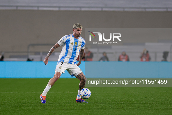 Rodrigo de Paul of Argentina is in action during the FIFA World Cup 2026 Qualifier match between Argentina and Chile at Estadio Mas Monument...