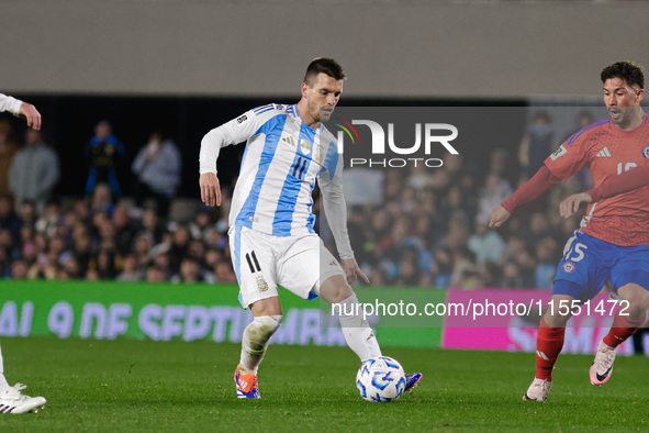 Giovani Lo Celso of Argentina in action during the FIFA World Cup 2026 Qualifier match between Argentina and Chile at Estadio Mas Monumental...