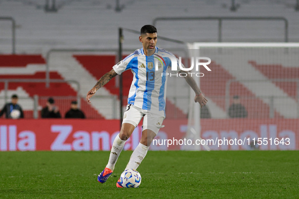 Cristian Romero of Argentina is in action during the FIFA World Cup 2026 Qualifier match between Argentina and Chile at Estadio Mas Monument...