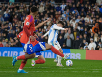 Julian Alvarez of Argentina is in action during the FIFA World Cup 2026 Qualifier match between Argentina and Chile at Estadio Mas Monumenta...