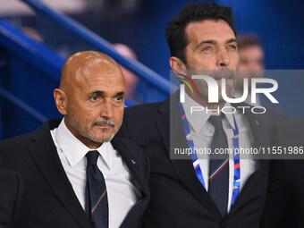 Luciano Spalletti, coach of Italy, and Gianluigi Buffon during the UEFA National League Matchday 1 match between France and Italy at the Par...