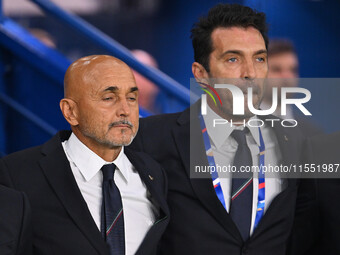 Luciano Spalletti, coach of Italy, and Gianluigi Buffon during the UEFA National League Matchday 1 match between France and Italy at the Par...