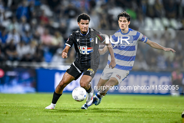 FC Eindhoven player Julian Kwaaitaal and De Graafschap player Rowan Besselink during the match De Graafschap vs. Eindhoven at Stadium De Vij...