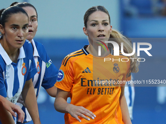 Melanie Leupolz plays during the match between RCD Espanyol Women and Real Madrid CF Women, corresponding to week 1 of the Liga F, at the Da...