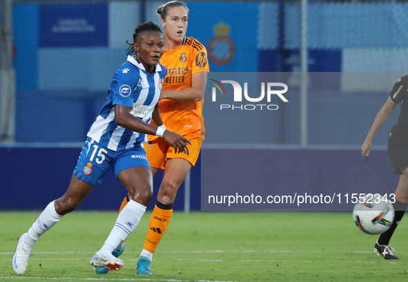 Amanda Mbadi plays during the match between RCD Espanyol Women and Real Madrid CF Women, corresponding to week 1 of the Liga F, at the Dani...