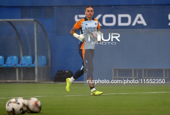 Misa Rodriguez plays during the match between RCD Espanyol Women and Real Madrid CF Women, corresponding to week 1 of the Liga F, at the Dan...