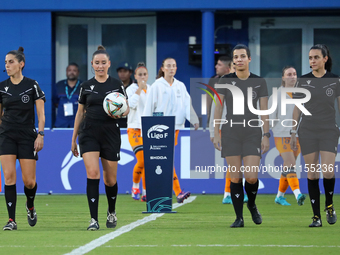 The referee, Beatriz Cuesta, and her assistants during the match between RCD Espanyol Women and Real Madrid CF Women, corresponding to week...