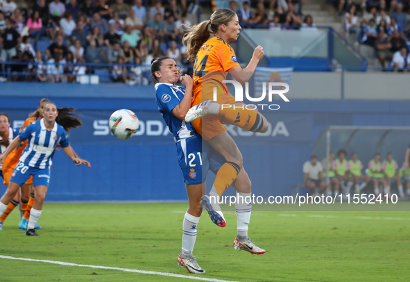 Melanie Leupolz and Julia Guerra play during the match between RCD Espanyol Women and Real Madrid CF Women, corresponding to week 1 of the L...