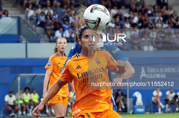 Alba Redondo plays during the match between RCD Espanyol Women and Real Madrid CF Women, corresponding to week 1 of the Liga F, at the Dani...