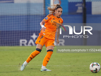 Olga Carmona plays during the match between RCD Espanyol Women and Real Madrid CF Women, corresponding to week 1 of the Liga F, at the Dani...