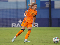 Olga Carmona plays during the match between RCD Espanyol Women and Real Madrid CF Women, corresponding to week 1 of the Liga F, at the Dani...