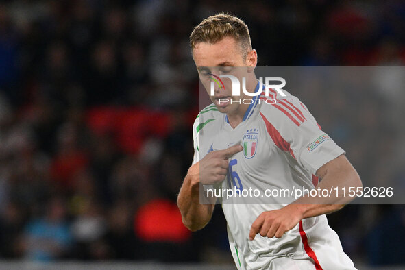 Davide Frattesi (ITA) celebrates after scoring the goal of 1-2 during the UEFA Nations League Matchday 1 match between France and Italy at t...