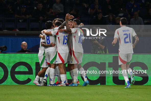 Federico Dimarco (ITA) celebrates after scoring the goal of 1-1 during the UEFA National League Matchday 1 match between France and Italy at...