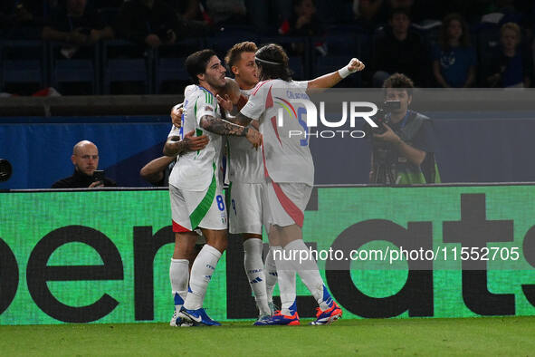 Federico Dimarco (ITA) celebrates after scoring the goal of 1-1 during the UEFA National League Matchday 1 match between France and Italy at...