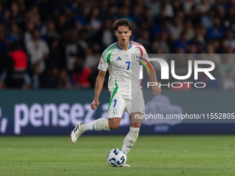 Samuele Ricci of Italy is in action during the UEFA Nations League 2024/25 League A Group A2 match between France and Italy at Parc des Prin...