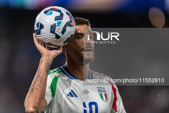 Lorenzo Pellegrini of Italy is in action during the UEFA Nations League 2024/25 League A Group A2 match between France and Italy at Parc des...