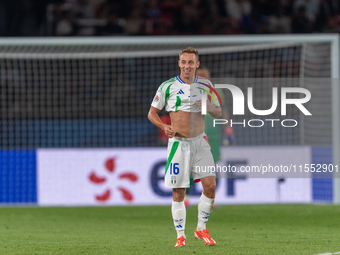 Davide Frattesi of Italy is in action during the UEFA Nations League 2024/25 League A Group A2 match between France and Italy at Parc des Pr...