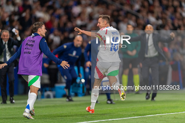 Davide Frattesi of Italy celebrates a goal during the UEFA Nations League 2024/25 League A Group A2 match between France and Italy at Parc d...