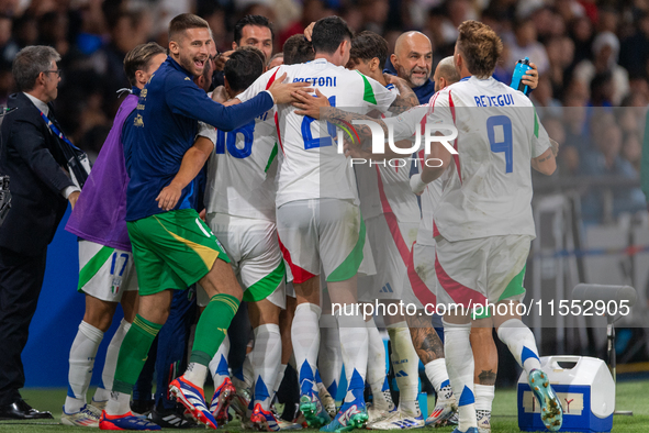 Davide Frattesi of Italy celebrates a goal during the UEFA Nations League 2024/25 League A Group A2 match between France and Italy at Parc d...