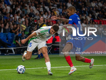 Andrea Cambiaso of Italy is in action during the UEFA Nations League 2024/25 League A Group A2 match between France and Italy at Parc des Pr...