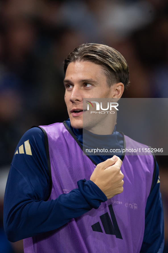 Nicolo Fagioli of Italy warms up during the UEFA Nations League 2024/25 League A Group A2 match between France and Italy at Parc des Princes...