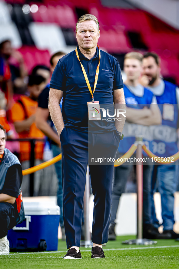 Netherlands trainer Ronald Koeman during the match between the Netherlands and Bosnia and Herzegovina at the Philips Stadium for the UEFA Na...