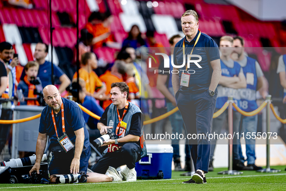 Netherlands trainer Ronald Koeman during the match between the Netherlands and Bosnia and Herzegovina at the Philips Stadium for the UEFA Na...