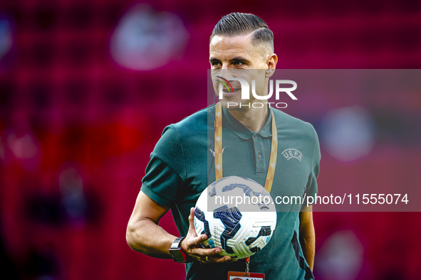 Referee Donatas Rumsas officiates the match between the Netherlands and Bosnia and Herzegovina at the Philips Stadium for the UEFA Nations L...