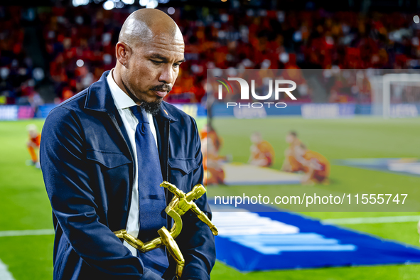 Nigel de Jong plays during the match between the Netherlands and Bosnia and Herzegovina at the Philips Stadium for the UEFA Nations League,...