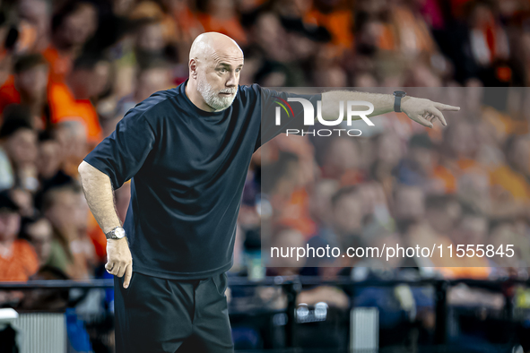 Bosnia and Herzegovina trainer Sergej Barbarez during the match between the Netherlands and Bosnia and Herzegovina at the Philips Stadium fo...