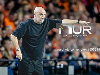 Bosnia and Herzegovina trainer Sergej Barbarez during the match between the Netherlands and Bosnia and Herzegovina at the Philips Stadium fo...