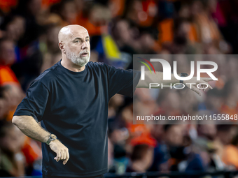 Bosnia and Herzegovina trainer Sergej Barbarez during the match between the Netherlands and Bosnia and Herzegovina at the Philips Stadium fo...