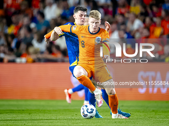 Bosnia and Herzegovina midfielder Benjamin Tahirovic and Netherlands midfielder Jerdy Schouten during the match between the Netherlands and...