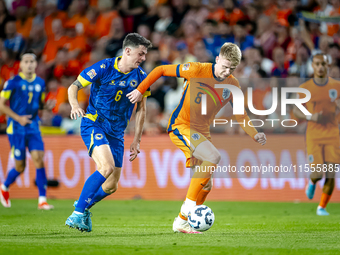 Bosnia and Herzegovina midfielder Benjamin Tahirovic and Netherlands midfielder Jerdy Schouten during the match between the Netherlands and...