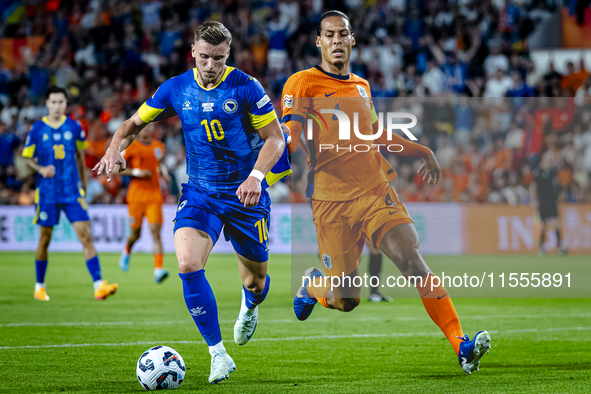 Bosnia and Herzegovina forward Ermedin Demirovic and Netherlands defender Virgil van Dijk during the match between the Netherlands and Bosni...