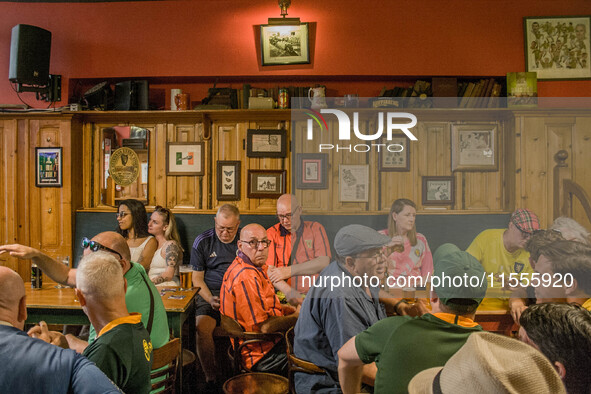 In the afternoon of September 7, Ireland and England play in the UEFA Nations League. Irish and British people come to Cais do Sodre in Lisb...