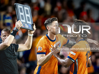 Netherlands forward Wout Weghorst replaces Netherlands forward Joshua Zirkzee during the match between the Netherlands and Bosnia and Herzeg...