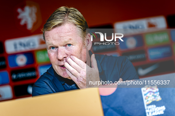 Netherlands trainer Ronald Koeman during the press conference after the match between the Netherlands and Bosnia and Herzegovina at the Phil...