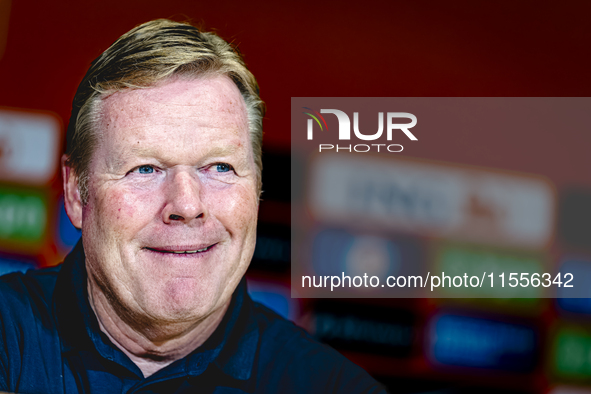 Netherlands trainer Ronald Koeman during the press conference after the match between the Netherlands and Bosnia and Herzegovina at the Phil...