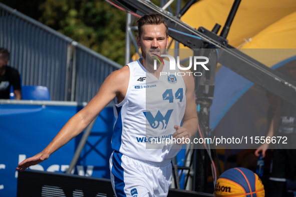 Szymon Rduch participates in the LOTTO 3x3 League basketball game in Sosnowiec, Poland, on September 7, 2024. The Lotto 3x3 Liga tournament...