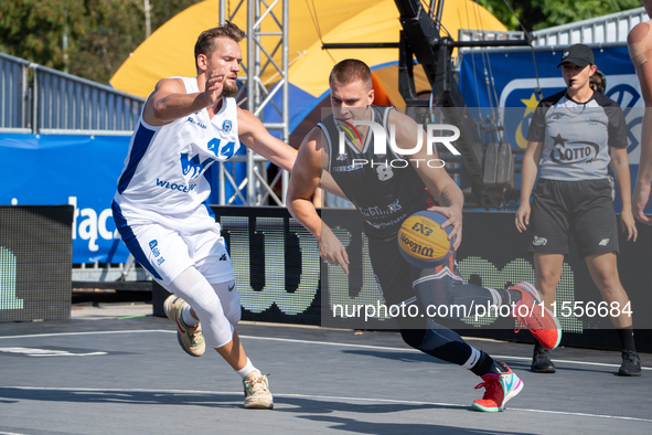 Wiktor Kepka and Szymon Rduch participate in the LOTTO 3x3 League basketball game in Sosnowiec, Poland, on September 7, 2024. The Lotto 3x3...