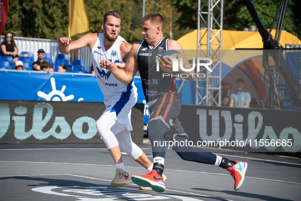 Wiktor Kepka and Szymon Rduch participate in the LOTTO 3x3 League basketball game in Sosnowiec, Poland, on September 7, 2024. The Lotto 3x3...