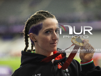 Martina Caironi of Italy wins a gold medal in the Women's 100m - T63 Final at Stade de France during the Paris 2024 Paralympic Games in Pari...