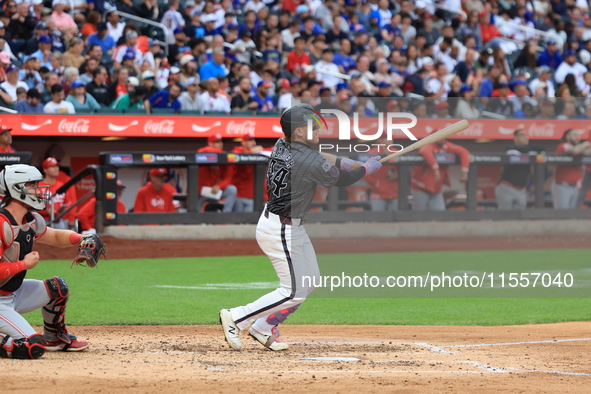 Harrison Bader #44 of the New York Mets connects for a home run during the sixth inning of the baseball game against the Cincinnati Reds at...