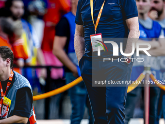 Netherlands trainer Ronald Koeman during the match between the Netherlands and Bosnia and Herzegovina at the Philips Stadium for the UEFA Na...