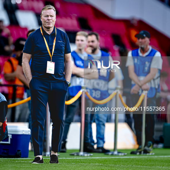 Netherlands trainer Ronald Koeman during the match between the Netherlands and Bosnia and Herzegovina at the Philips Stadium for the UEFA Na...